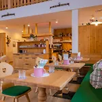 Narzissendorf Zloam - Ferien & Abenteuer Am Appart hôtel Grundlsee
