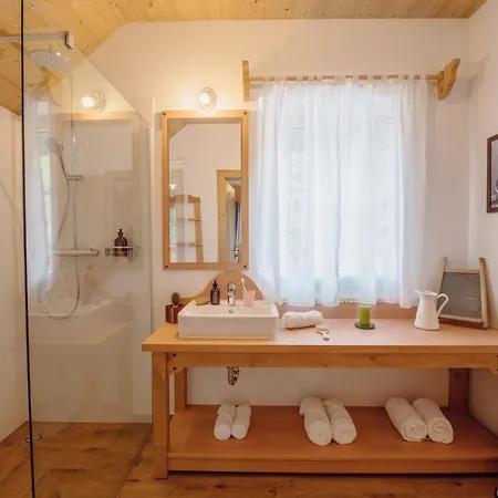 Apart Otel Narzissendorf Zloam - Ferien & Abenteuer Am Grundlsee