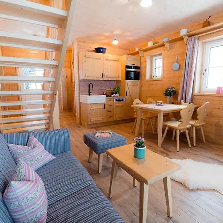 Narzissendorf Zloam - Ferien & Abenteuer Am Apart-hotel Grundlsee