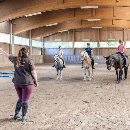 Apart Otel Narzissendorf Zloam - Ferien & Abenteuer Am