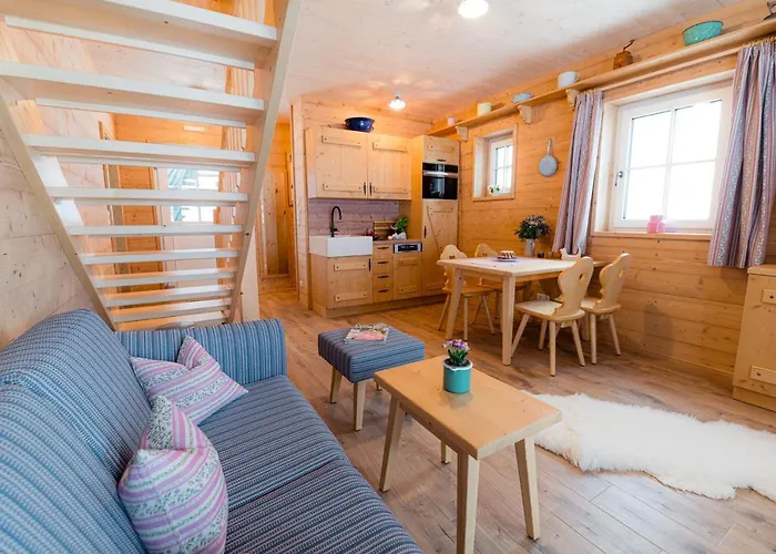 Narzissendorf Zloam - Ferien & Abenteuer Am Aparthotel Grundlsee