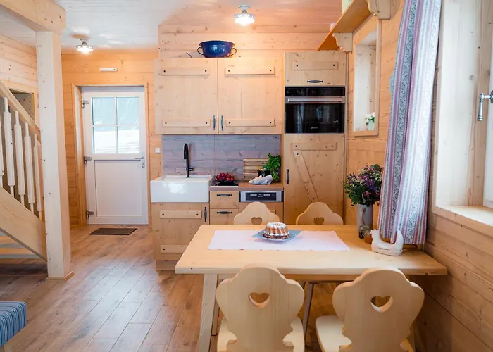 Narzissendorf Zloam - Ferien & Abenteuer Am Grundlsee